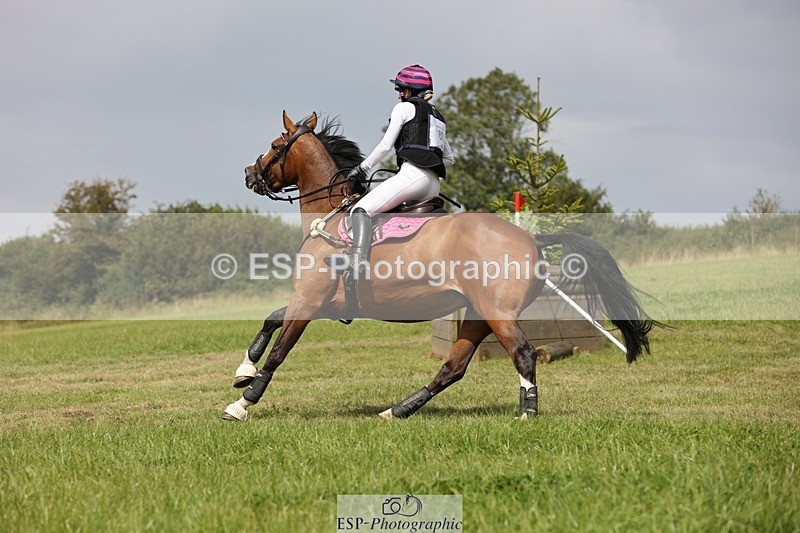 240831A-133016-03167 - 069-Darcey.Cutts-KATERINA
