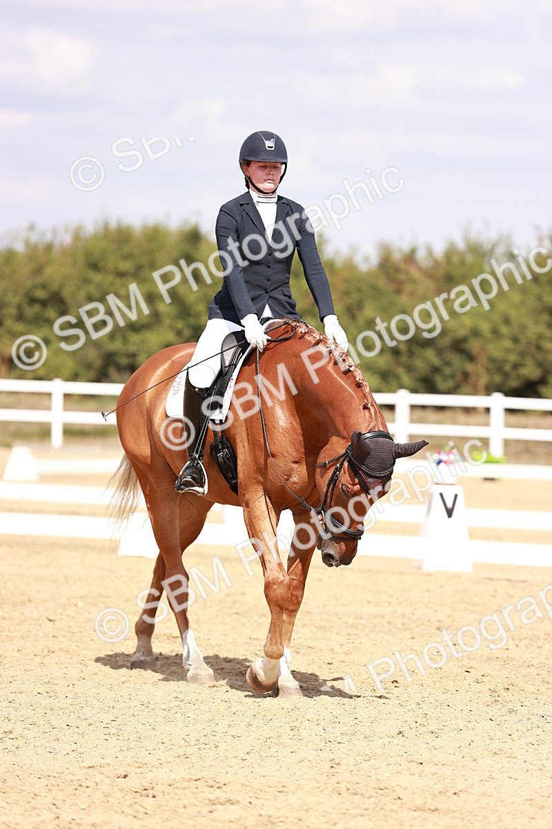 SBM_018472 - Class 17 - Novice 6