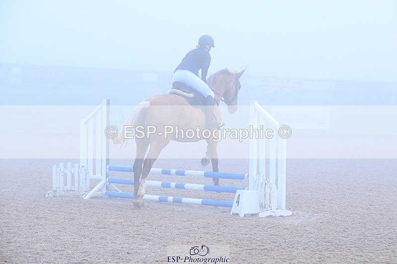 251115-093311-00314 - Cls 19 Clear Round 40cm