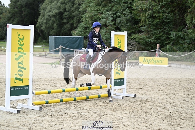 250820A-131656-07031 - Round 1, Start to 1.30pm Break