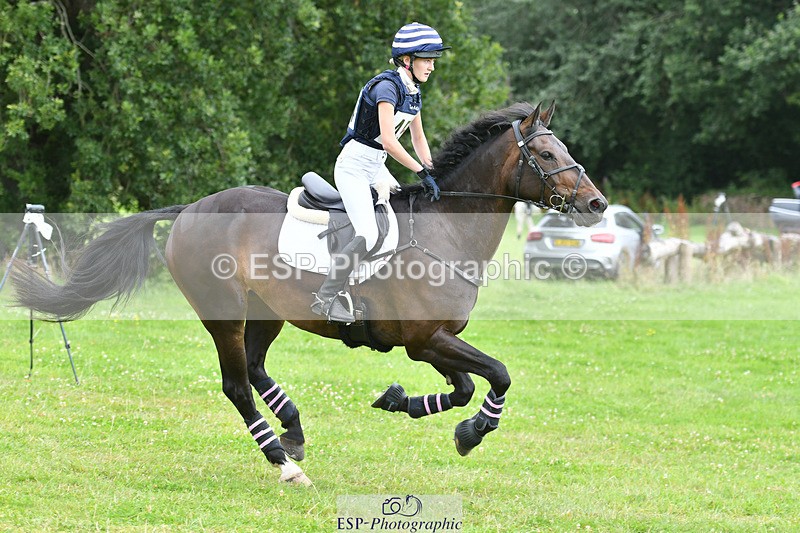 240804-124800-13569 - 454-Bella_Stevens-TOTALLY_WORTH_IT