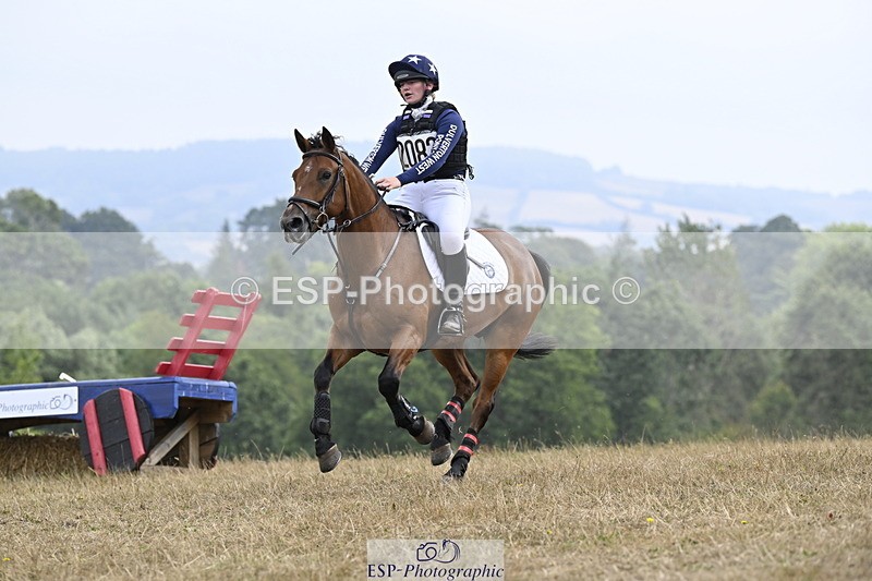 250824A-124513-36473 - 2083-Lauren.Dawson-Bay.Bui.Shadow