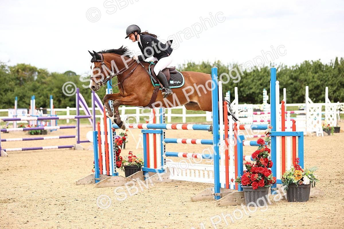 SBM_007802 - Class 19 - Senior Newcomers - 1.10m