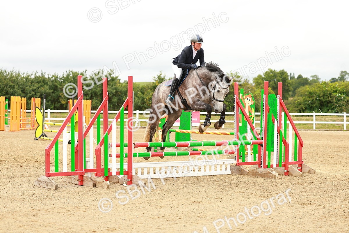 SBM_001523 - Class 8 - Clear Round
