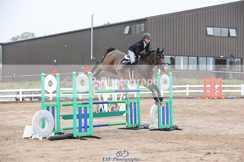 250717-141712-05897 - Cls 1, 3 Star Small Tour Start to Break