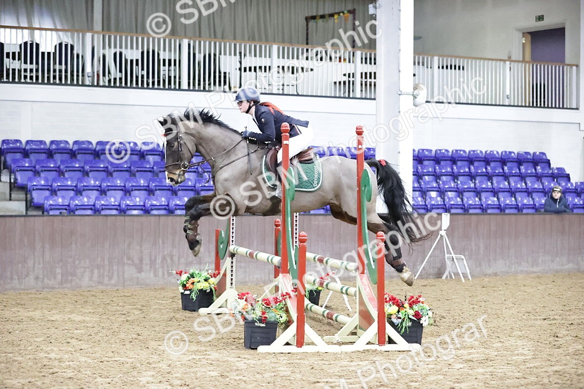 SBM_1363 - Class 7 - Equissage Pulse Senior BritiNovice/ 90cm Open