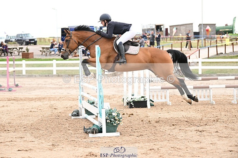 250727-094043-08877 - Cls 31 British Novice and 90cm