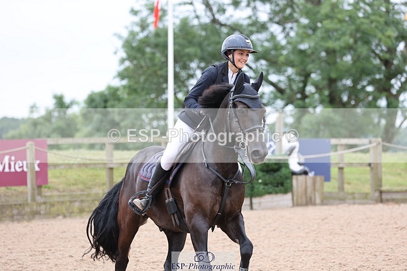 250629-132126-12110 - Cls 28 Pony Foxhunter Jump Offs & Presentations