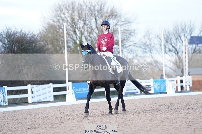 241214-155012-02253 - 131-Alys.Matravers-DARGASONS.MOON.SHADOW