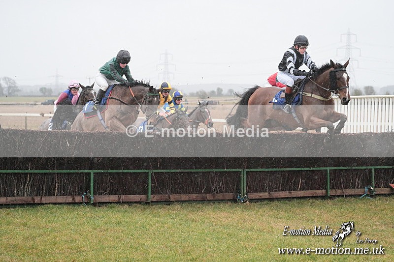 PtP 260125 275 - Cocklebarrow Point-to-Point racing with the Heythrop Hunt 26/01/25