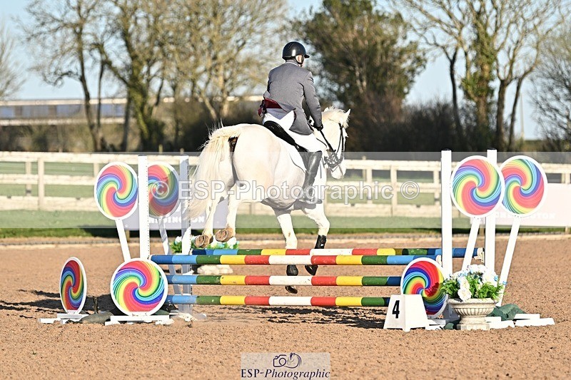 250401-180508-00553 - 80cm Classes