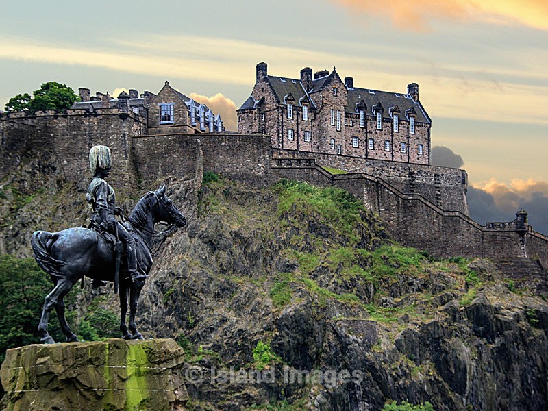 Island-Images - Churches and Castles