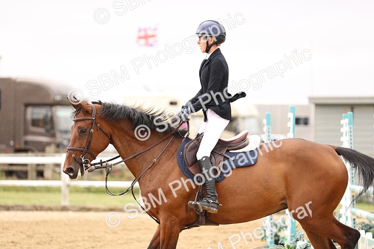 SBM_003247 - Class 21 - Senior Newcomers - 1.10m
