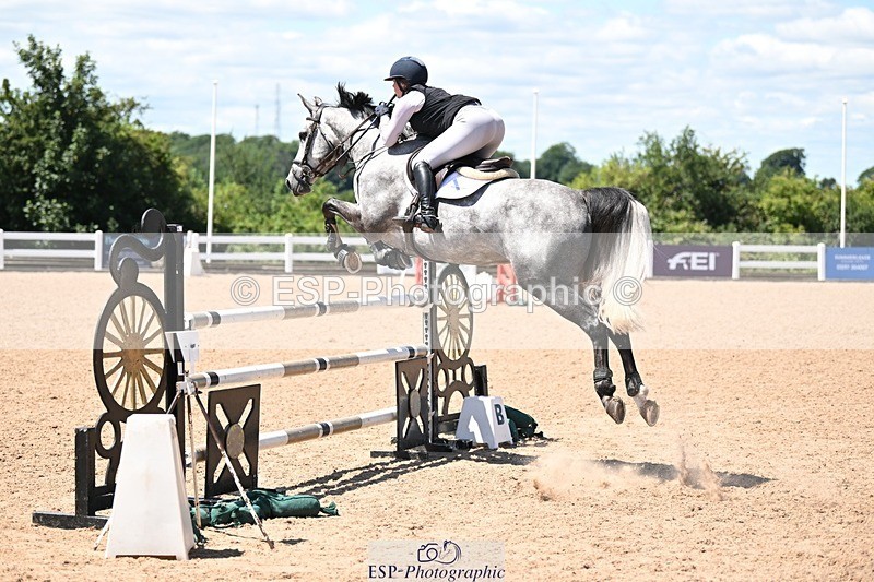 250709-133119-00878 - Cls 4 Snr Newcomers & Snr 1.10m