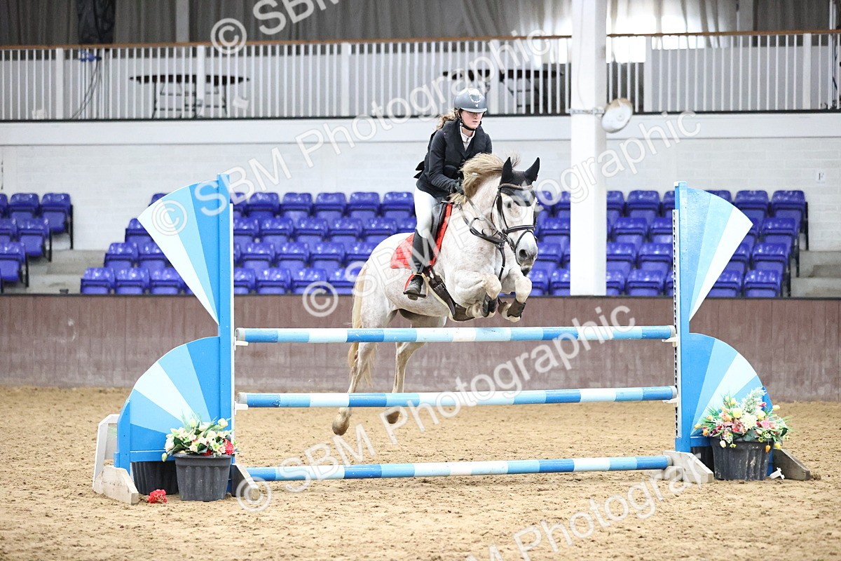 SBM_001108 - Class 5 - Blue Chip Pony Newcomers 1.00m Open
