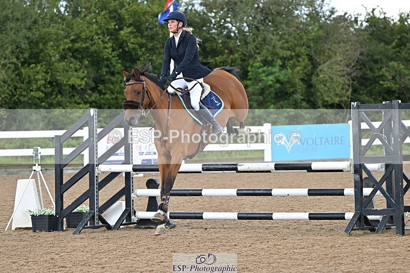 240912A-105256-01045 - Cls 9 Snr Discovery and 1m Open