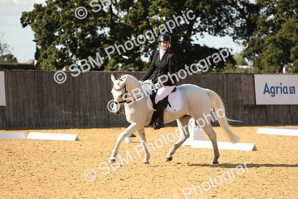 SBM_26531 - D17 - Grand Tour Championship - Novice 27