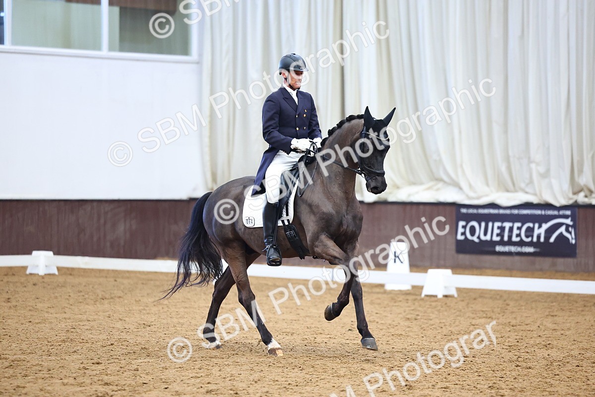 SBM_008494 - Class 28 - FEI PSG