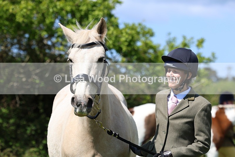 3E7A0318 - Class 19: Best Coloured in Hand