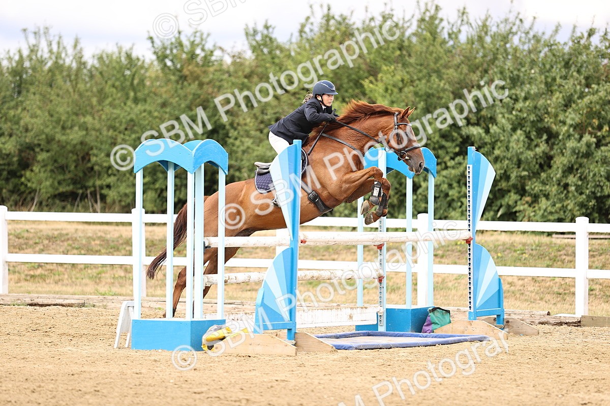 SBM_026830 - Class 13 - Senior Newcomers - 1.10m