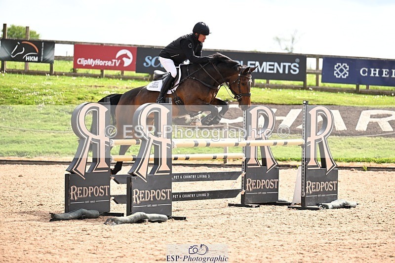 260507-100918-01408 - Cls 1 Snr Foxhunter