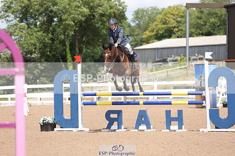 240718A-131142-05451 - Cls 9, 1 Star Bronze Tour 1.10m