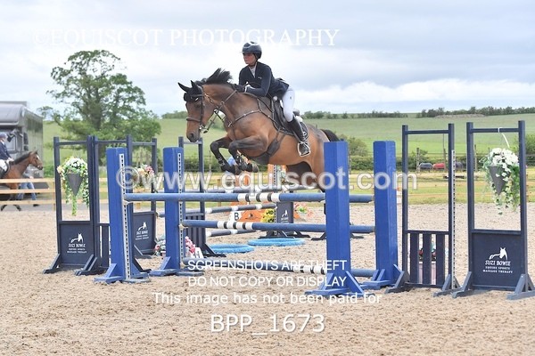 BPP_1673 - FRI CLASS 4 Senior Newcomers/ 1.10m Open