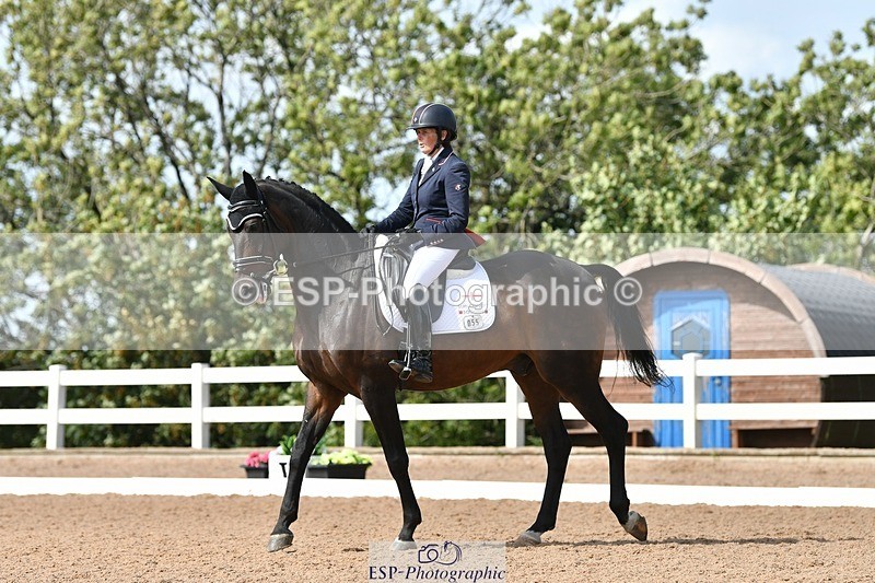 250906-140030-03057 - 055-Hilary.JanionSir.Wilhelm