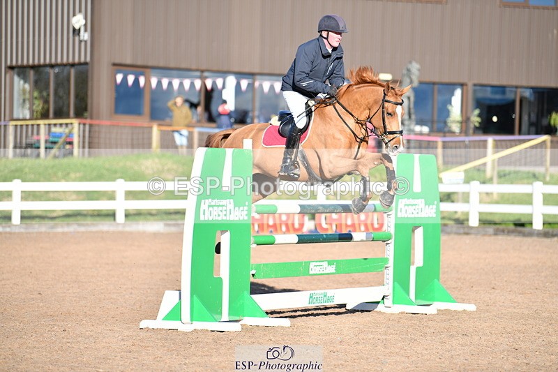 231110A-145247-00913 - Cls 6 Foxhunter & 1.20m Open
