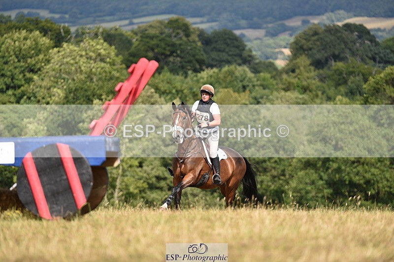 250802A-155508-07134 - F-278-Stacey.Blunn-MEADOWMARSH.DANCING.MILLIE