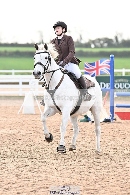 241117X-101741-03624 - Cls 09s Pony intro 90cm