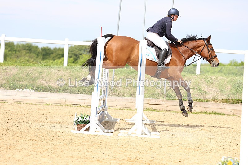 3E7A8770 - Class 4: Senior British Novice/90cm open
