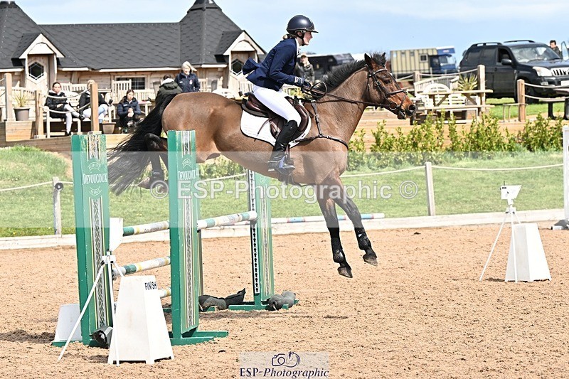 250416-123742-00869 - Cls 3 Snr 1.05m Open