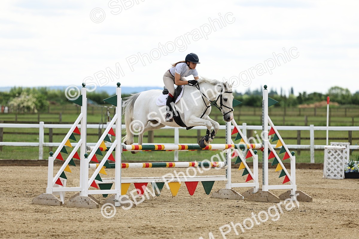 SBM_005341 - Class 18 - Senior 1.05m Open