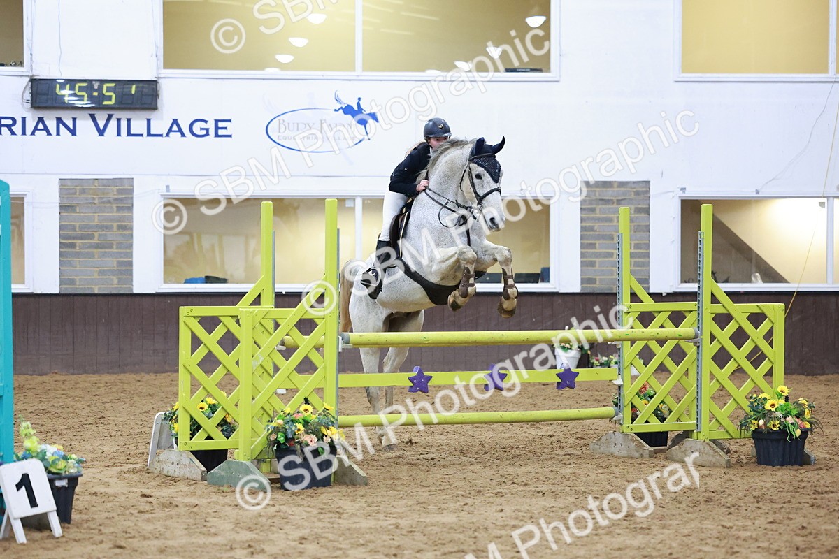 SBM_007692 - Class 24 - Nupafeed Supplements Senior Discovery/ 1m Open