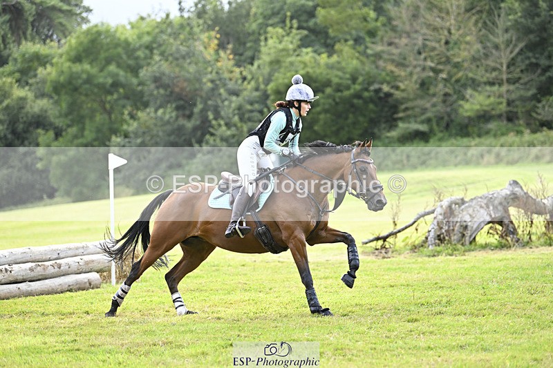 240825X-171607-37696 - 80cm XC 16.30 to 17.30