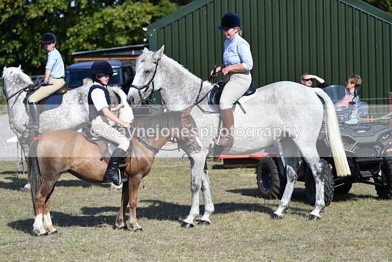 WJ5_4740 - Pre meet