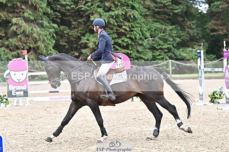 250524A-140206-12121 - D-405-Barnie.Brotherton-DHI.KING.NELSON