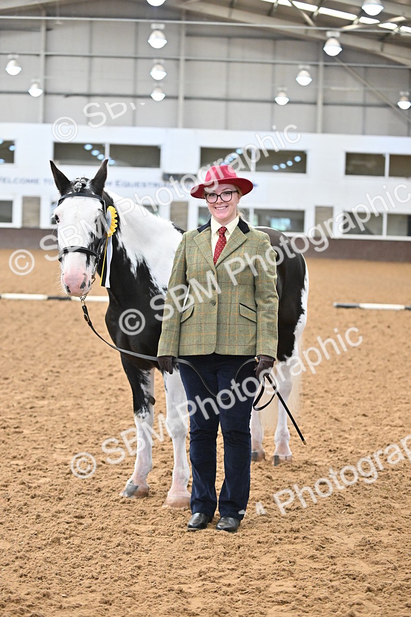 SBM_000052 - Class 1 - In Hand Cob