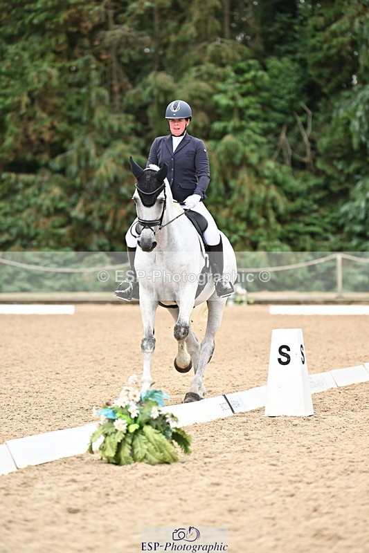 250808A-102539-00308 - 013-Stacey.Blunn-Diamond.Bobby