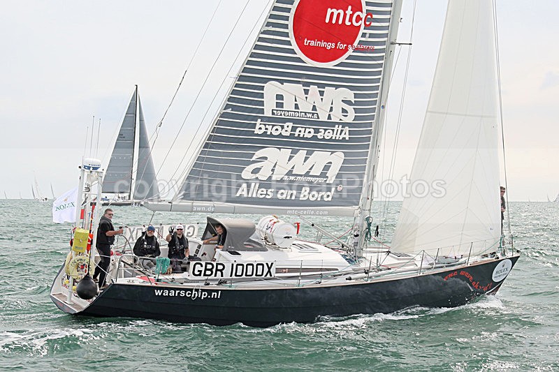 150816 ONE WAVE AHEAD GBR1000X WAARSCHIP WT7A10091 - THE FASTNET RACE - SUNDAY 16th AUGUST 2015