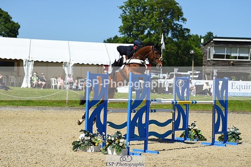 230527-150116-11388 - 474-LONDON_52-Laura_Collett-SJ