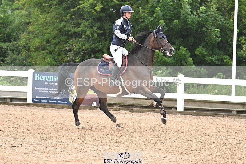 240720A-115712-14638 - Cls 11, 1 Star Bronze Tour 1.15m