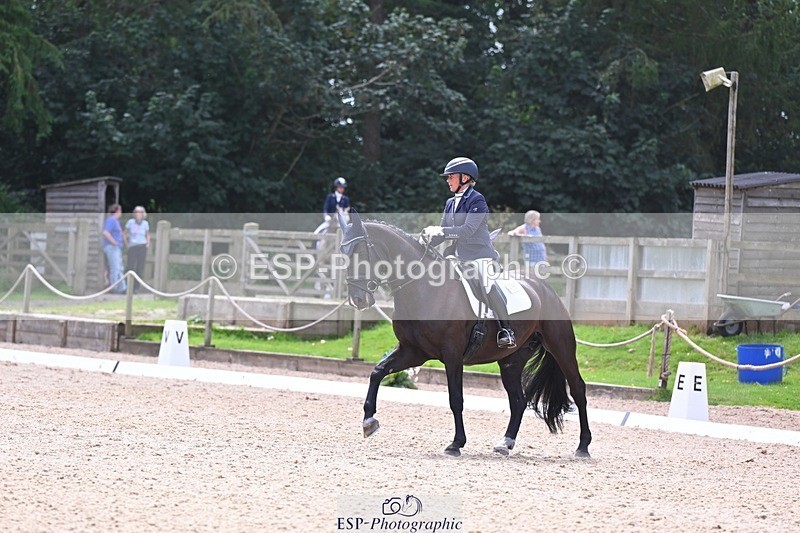 240809-134145-01620 - 230-Louise.Hutchinson-Shovern.Noire