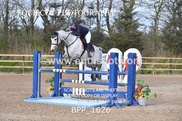 BPP_1626 - CLASS 18 SUN Senior Newcomers/ 1.10m Open