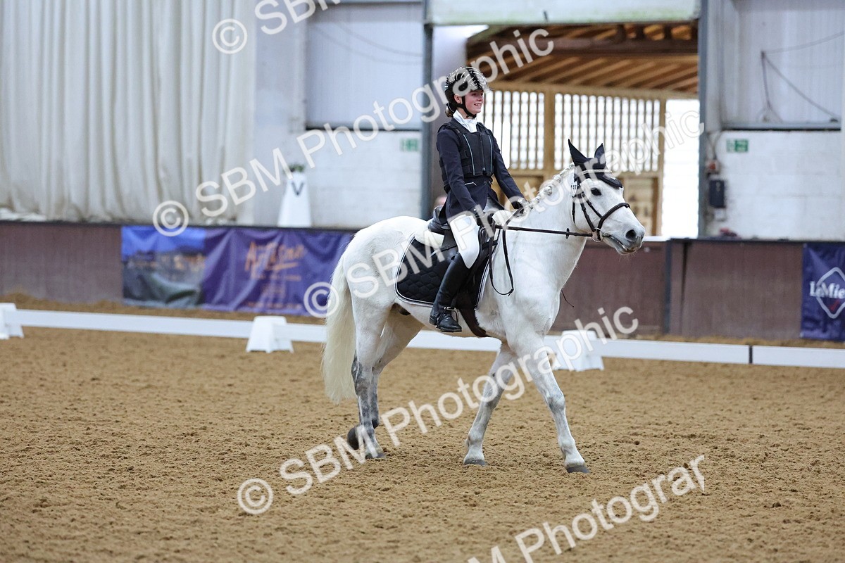 SBM_000082 - Class 2 - Intro 3 Championship - 8.51-9.47