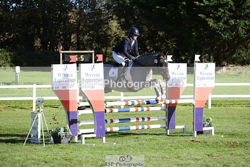 231022-110848-24983 - 622-CRAFTY.WIZARD-Heather.Urquhart-TrotUp+SJ