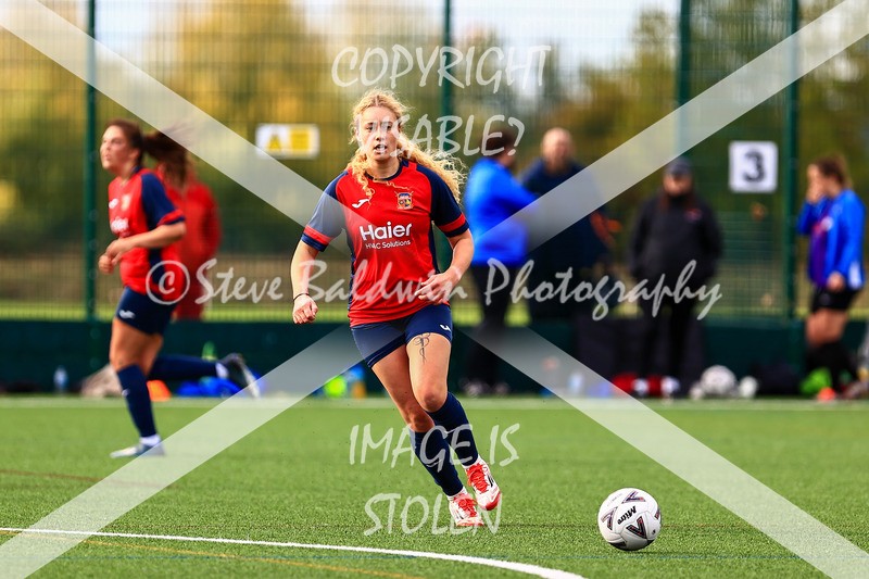 1DX31023 - 2025-10-05 FC Abbey Meads Ladies V Purton  Kingsdown FC Ladies