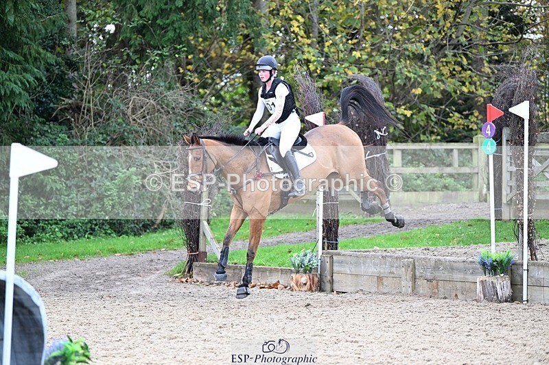 241117-111835-03492 - Cls 2 80-85cm 10.20 to 11.20