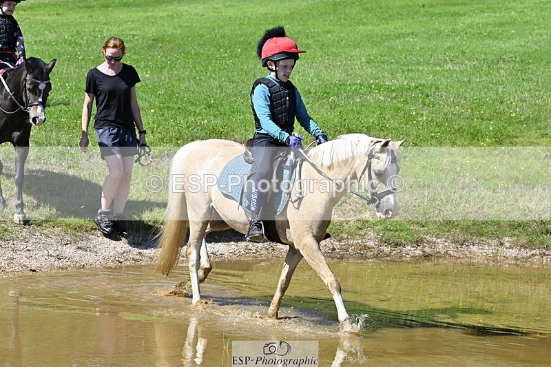 240728B-105840-00773 - Theo's Group XC